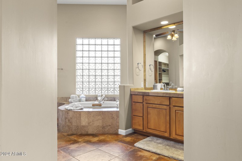 31_11362_E_Dale_Ln__031_mls