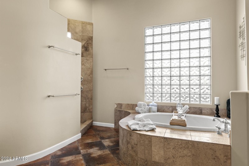 34_11362_E_Dale_Ln__034_mls