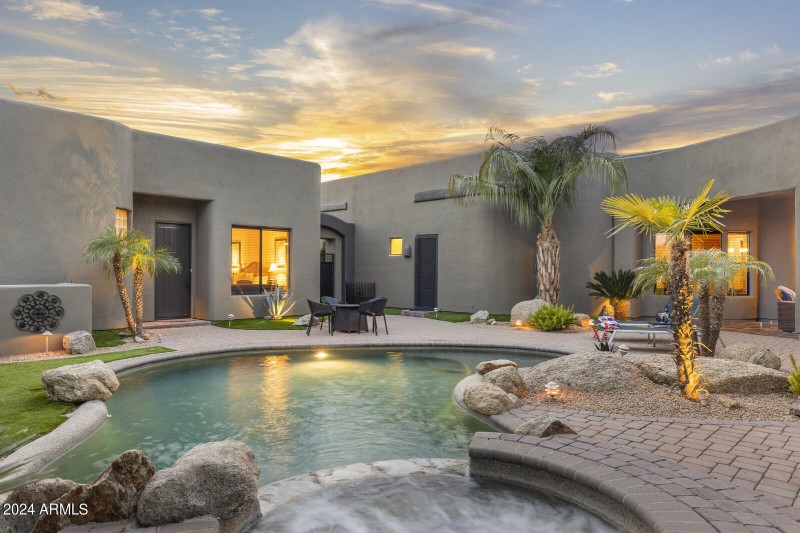 90_11362_E_Dale_Ln__090_mls