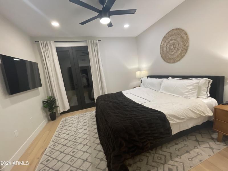 74392232527__DB5F0005-2E28-4484-8280-6B7