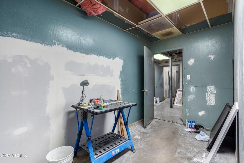 0030-30 - 59th 7122 UNIT 102 & 201