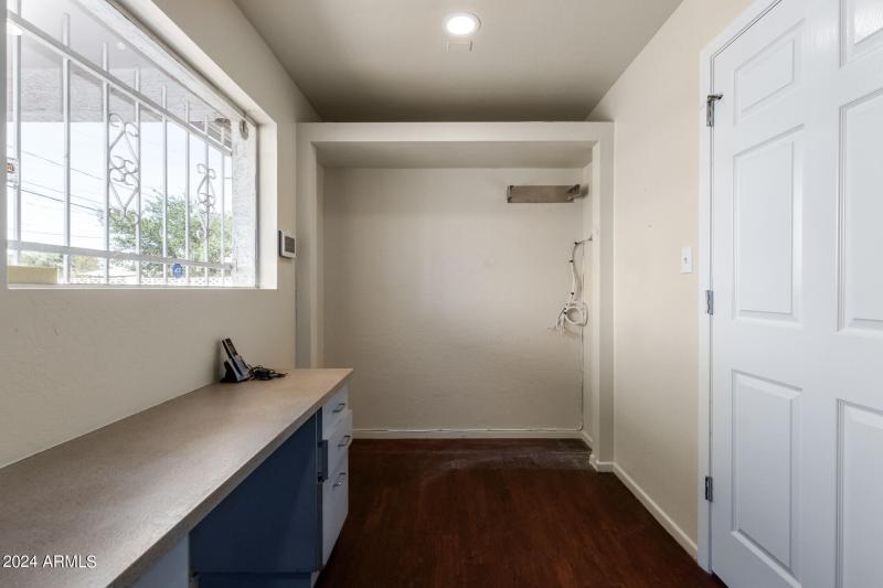 0010-10 - Bethany Home