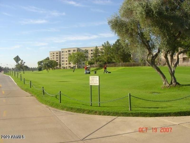 Scottsdale Shadows Golf Course