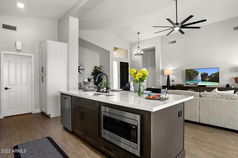 Kitchen 2