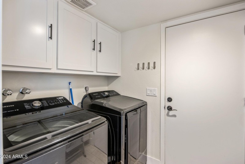 33-web-or-mls-D46A2506 copy