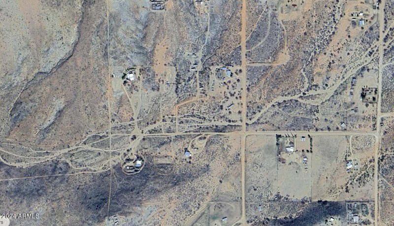 5 acre Screenshot ariel