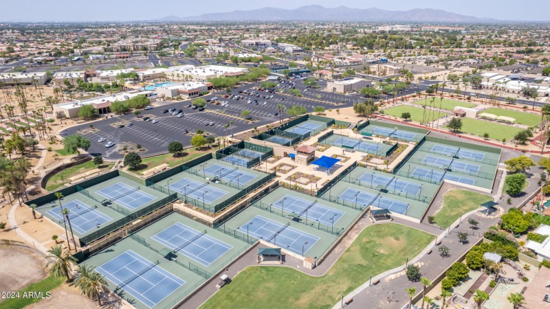 Sun City West Amenities