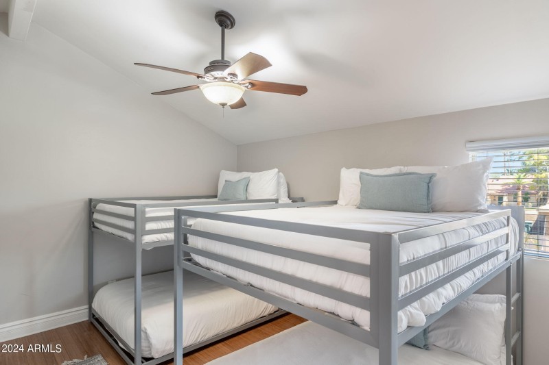 44-web-or-mls-5948-e-corrine-dr