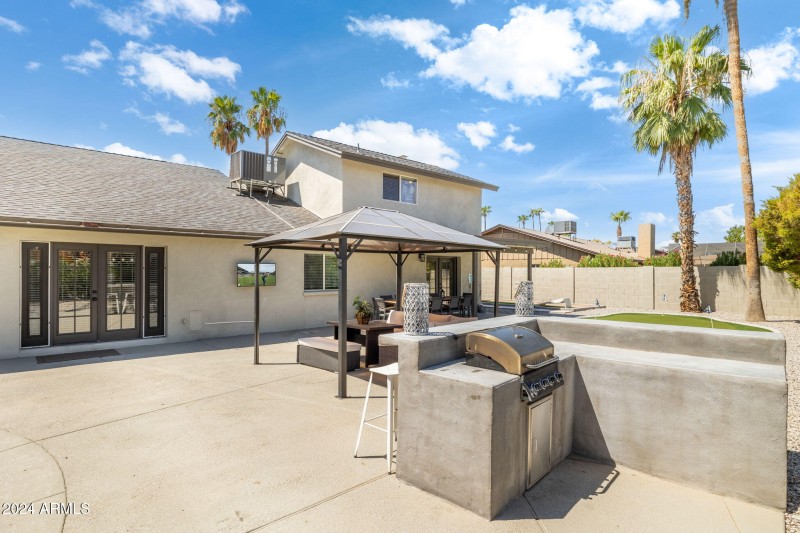 53-web-or-mls-5948-e-corrine-dr