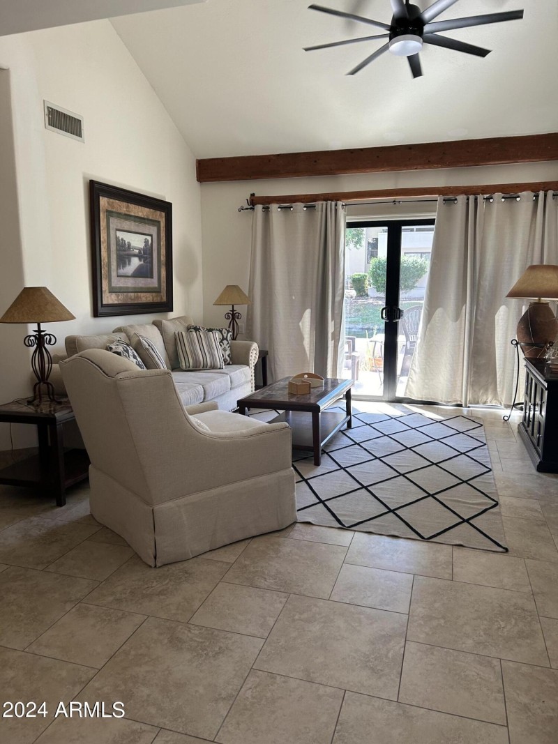 VIEWS OUT TO WATER LAGOON