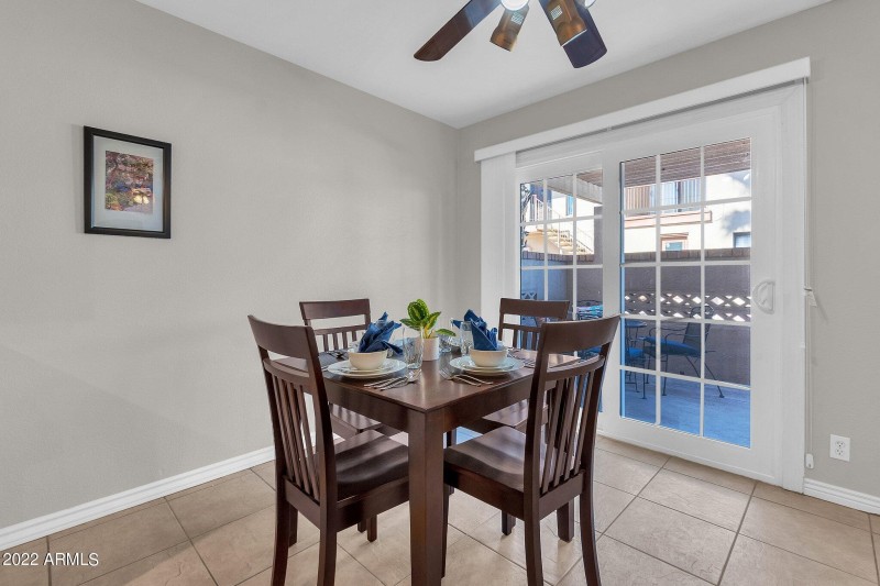 DINING SPACE W/ ACCESS TO PATIO