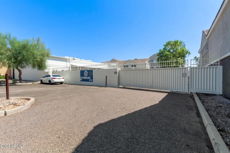 0047-47 - Camelback