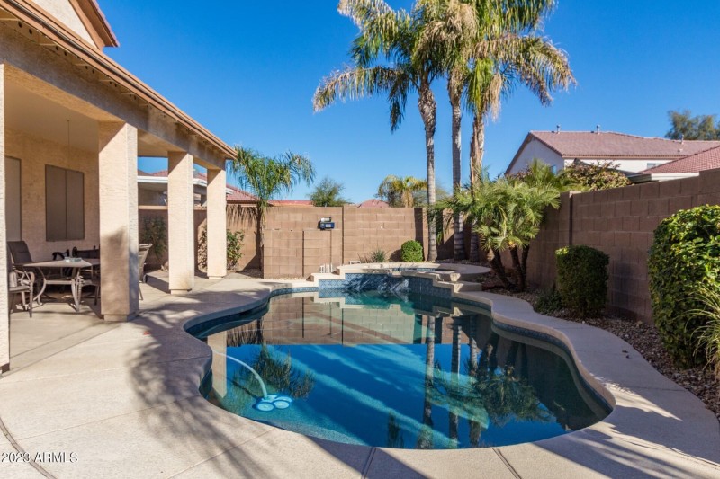 0019-96th - 4815 (19)