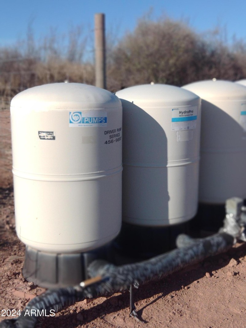 KIMG0167_01_BURST1000167_COVER