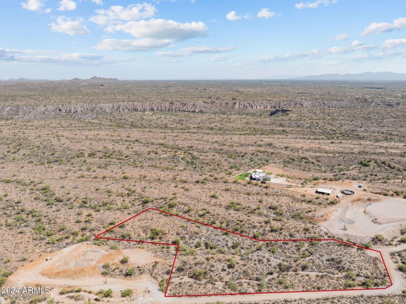 1-web-or-mls-quiet hills 2 final