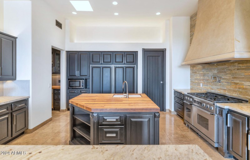 6207 E Indian Bend Rd-large-021-018-6207