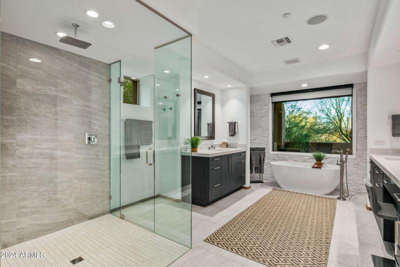 26-web-or-mls-Primary Bath ~ Showers