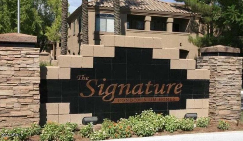 SIGNATURE