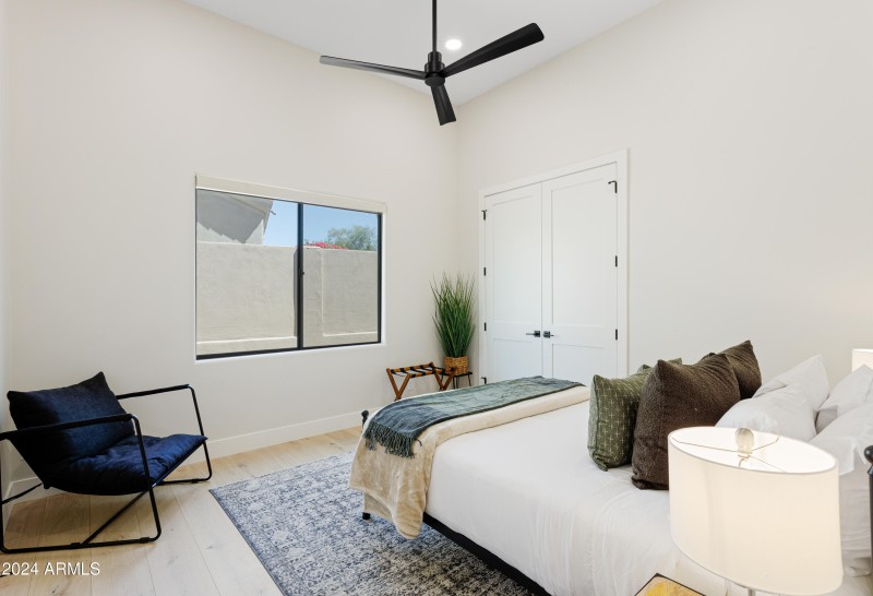 PropertyImageCo_12077ELaurelLn_WEB-8