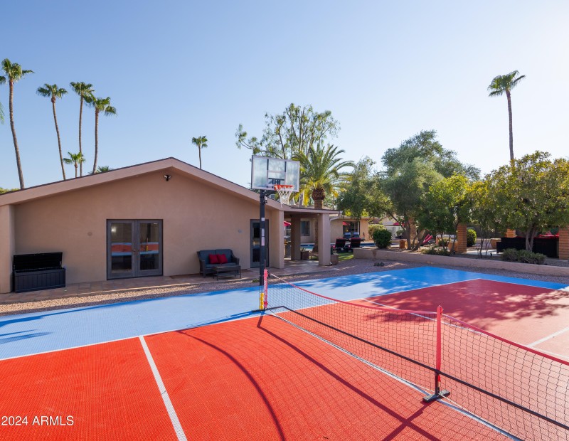 PropertyImageCo_6124EDelcoaAve_WEB-2