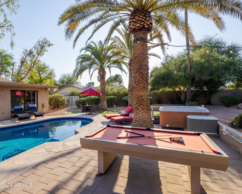 PropertyImageCo_6124EDelcoaAve_WEB-14