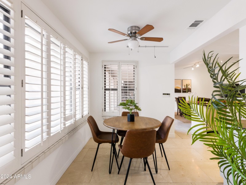 PropertyImageCo_6124EDelcoaAve_WEB-39