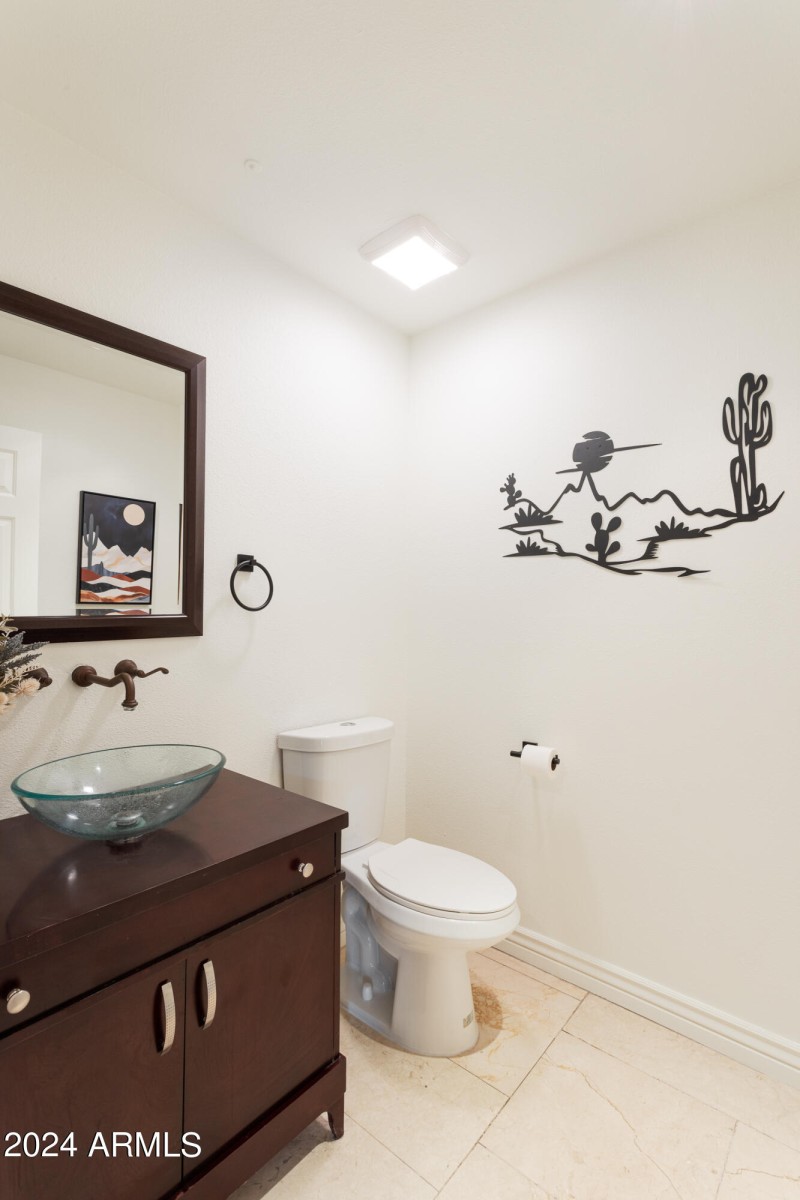 PropertyImageCo_6124EDelcoaAve_WEB-44