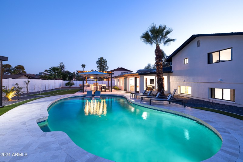 PropertyImageCo_13611N50thSt_WEB-52