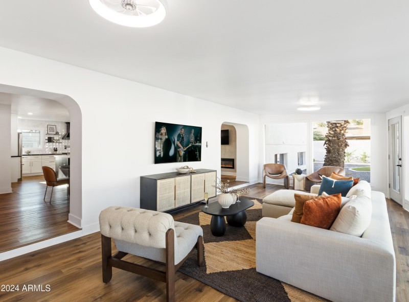 PropertyImageCo_13611N50thSt_WEB-6