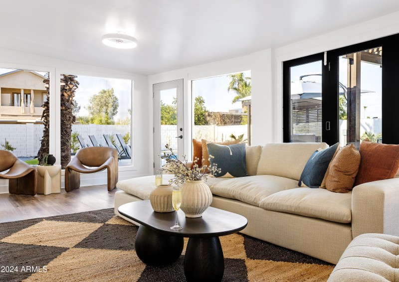 PropertyImageCo_13611N50thSt_WEB-14