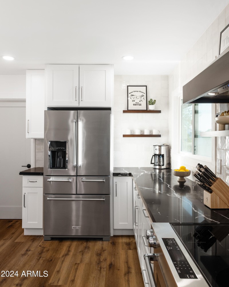 PropertyImageCo_13611N50thSt_WEB-22