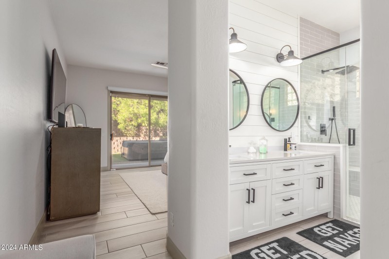 0028-28 - San Fernando