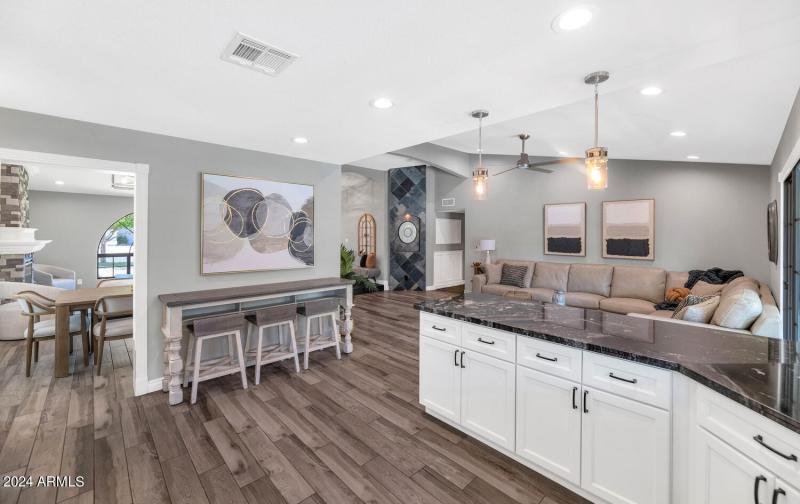 1439 S almar Cir-large-007-026-TOD3374-1