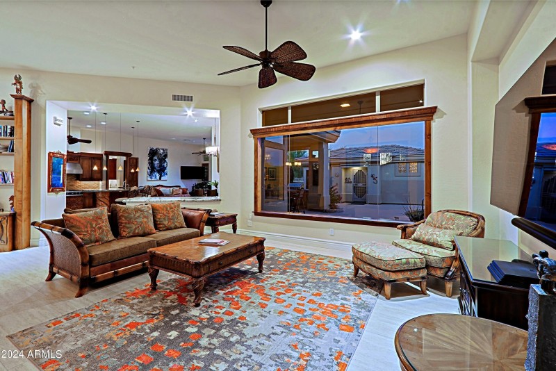 Living and Dining Room 7