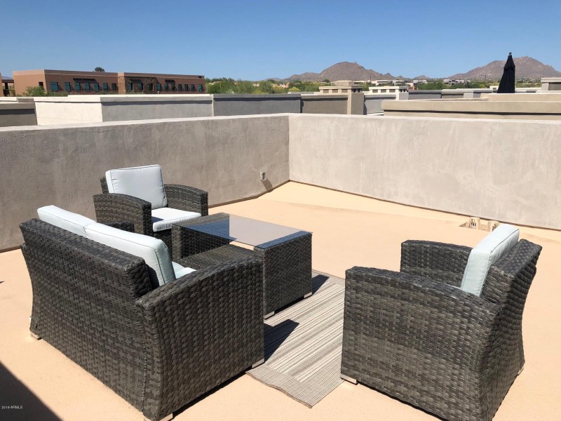 Roof Top Deck Furnished