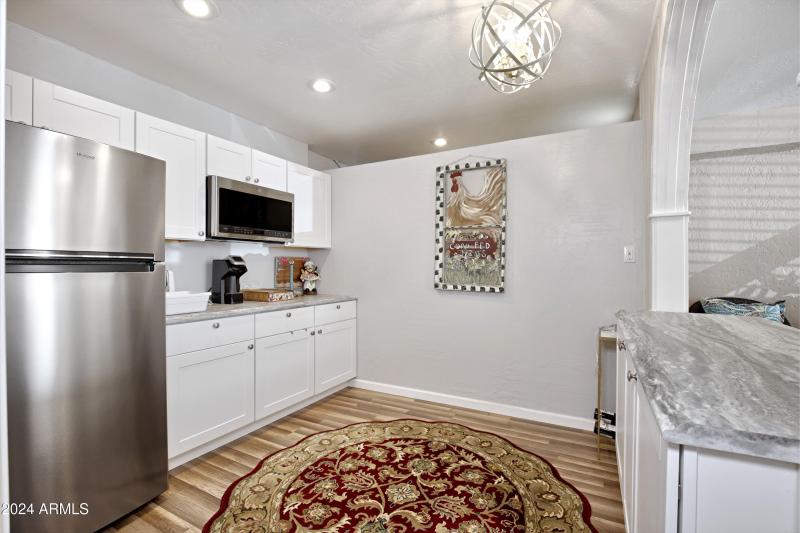 404 West Main (53)