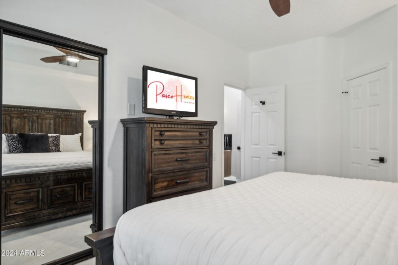 4-web-or-mls-10019-e-mountain-view-rd-11