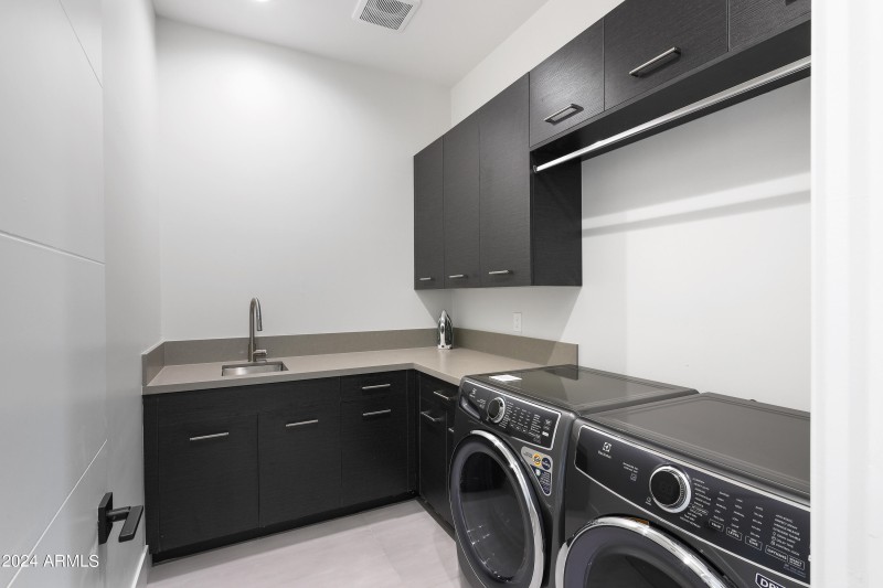 PropertyImageCo_13601N88thPl_WEB-25