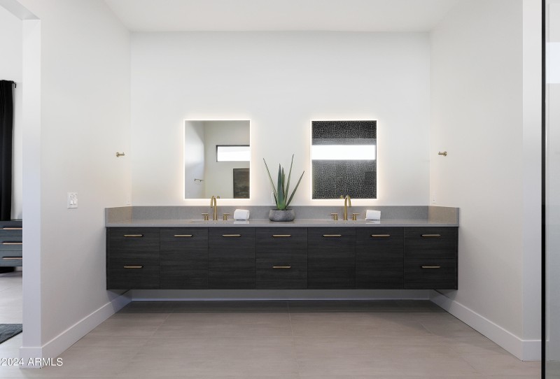 PropertyImageCo_13601N88thPl_WEB-56