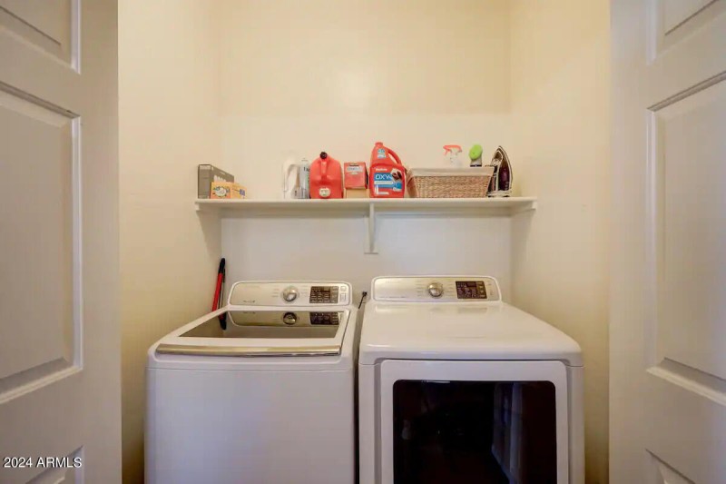 0d85ed84-e5e4-43cd-b591-c3eb856279a6