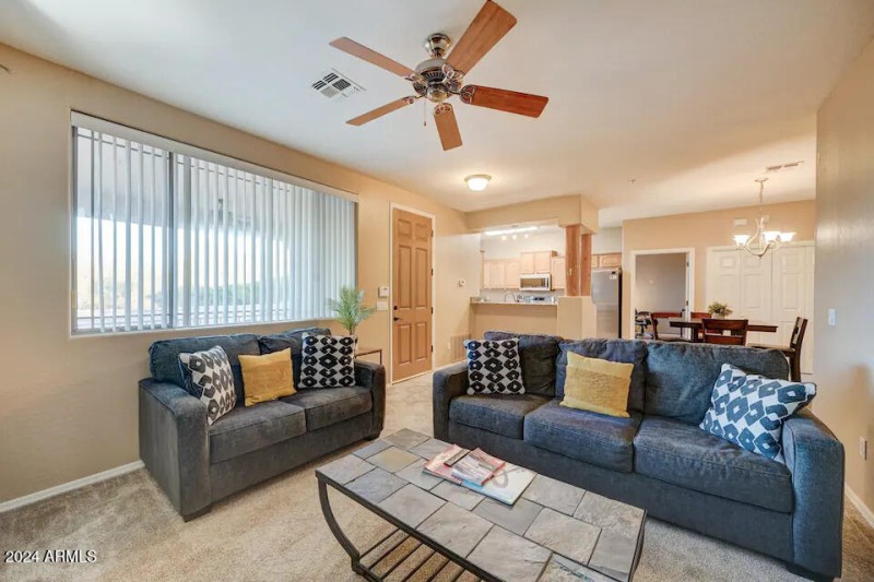 b7813465-9060-4fa1-be6c-e0b8a61105a2