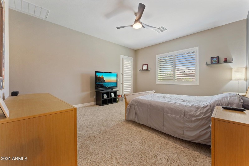 24-024-primary-bedroom