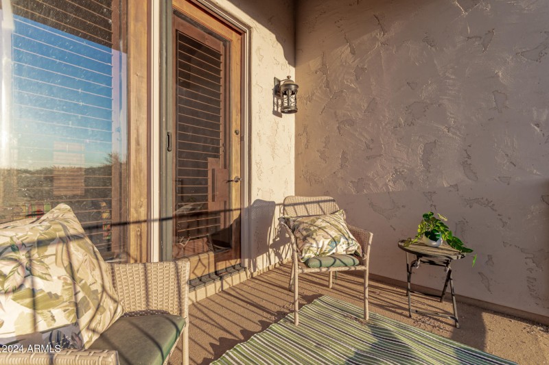 0057-60 - 12th 33207