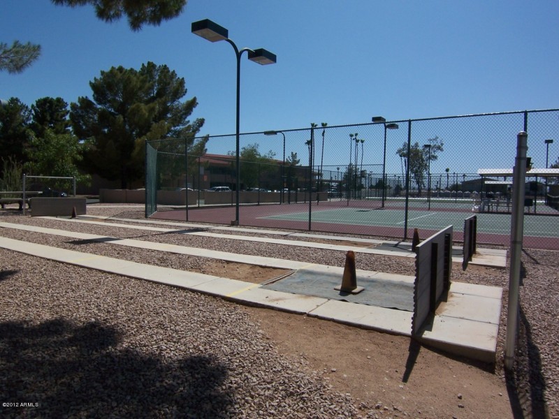 Tennis, Shuffleboard, Horseshoes!