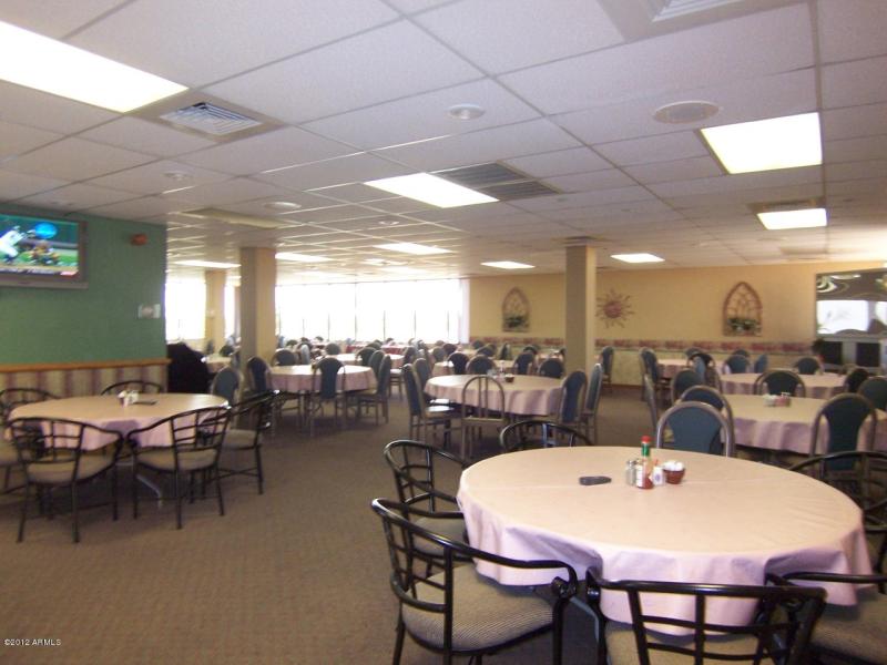 Meet Your Friends at SunBird Restaurant!