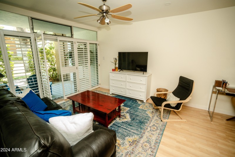 Living room 2