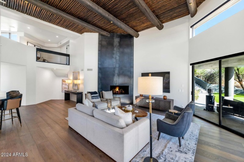 37661 N 94th St-large-010-027-37661 N 94