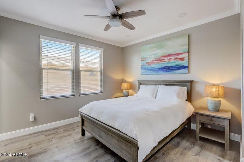 Queen Bed 1