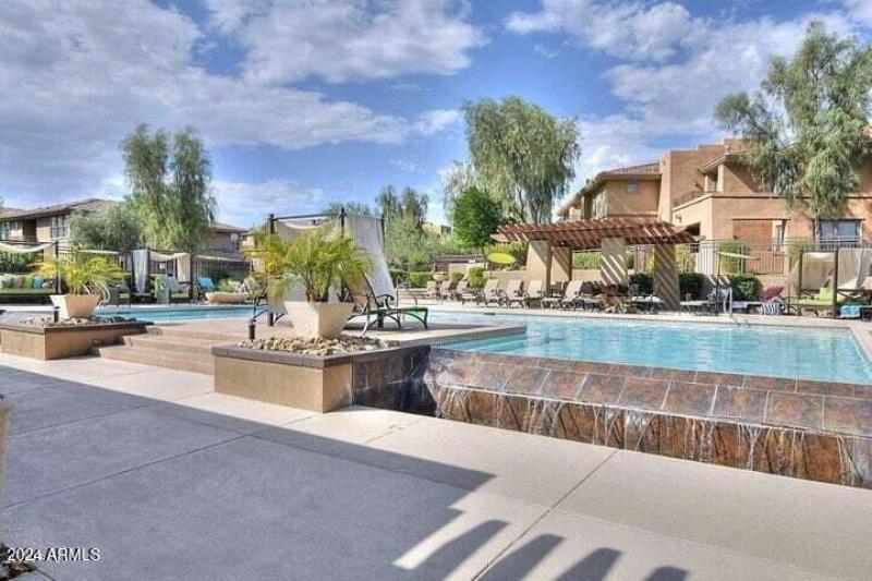 Chadgrayhawk pool