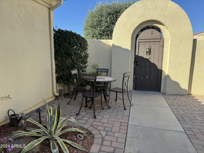 Klein Entrance Courtyard